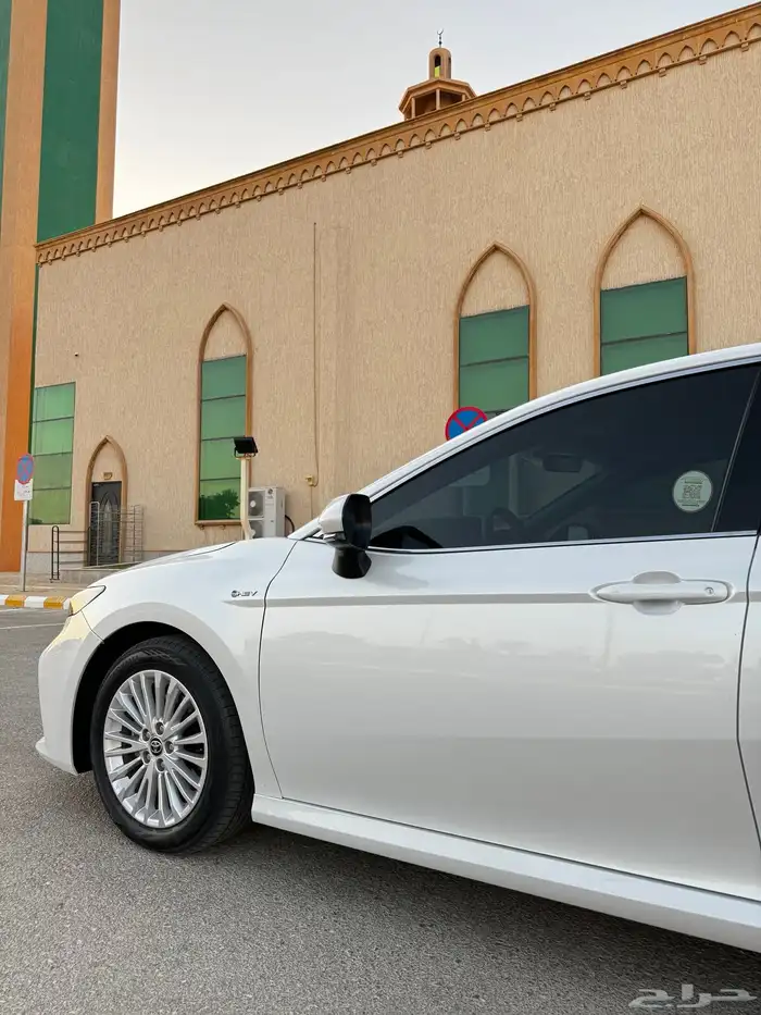 كامري 2025 E-PLUS هايبرد سعوديه 37