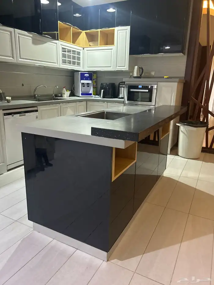 مطبخ على حرف L ثلاث متر في سته متر بدون الاجهزه 2