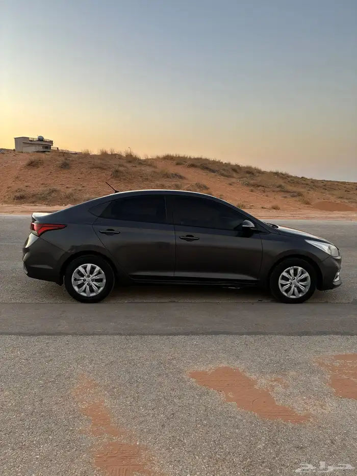 للبيع اكسنت موديل 2020 فحص استماره ساري والحد 32 الف 1