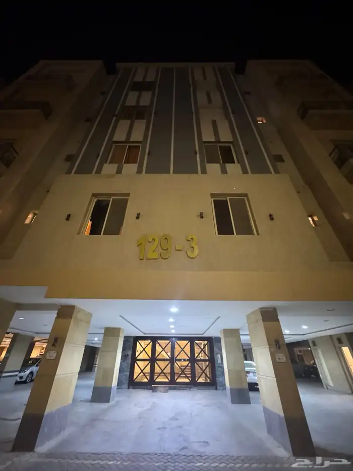 شقة مفروشة للإيجار جدة سندس 13