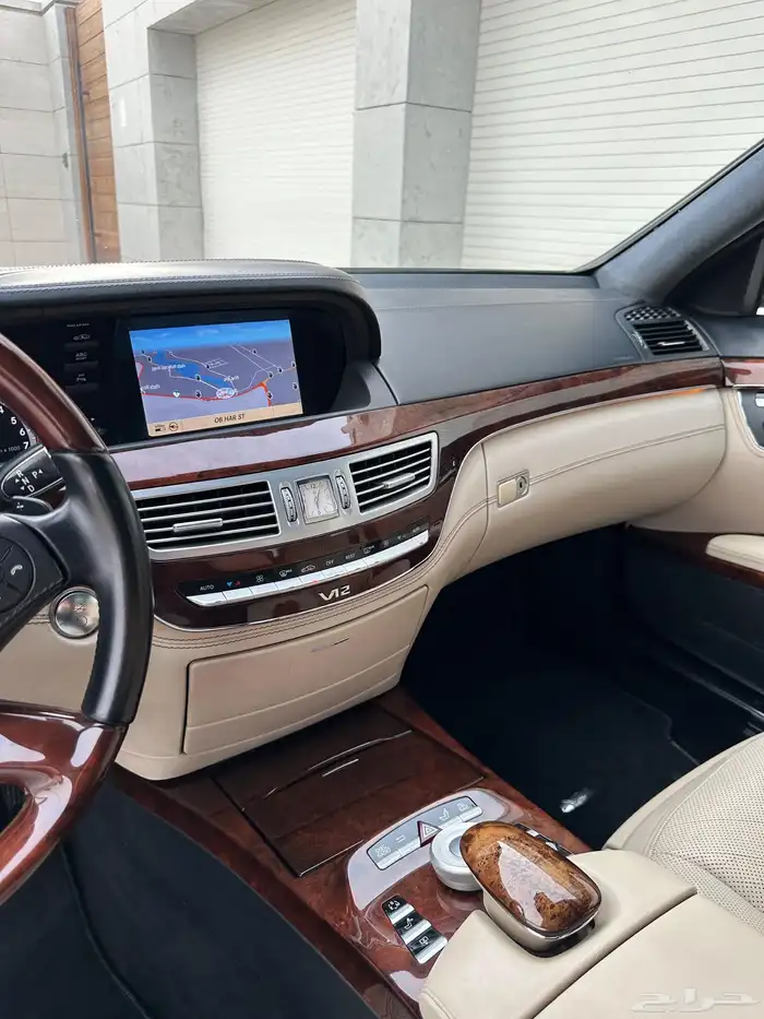 مرسيدس S600 2012 نظيف جدا 13