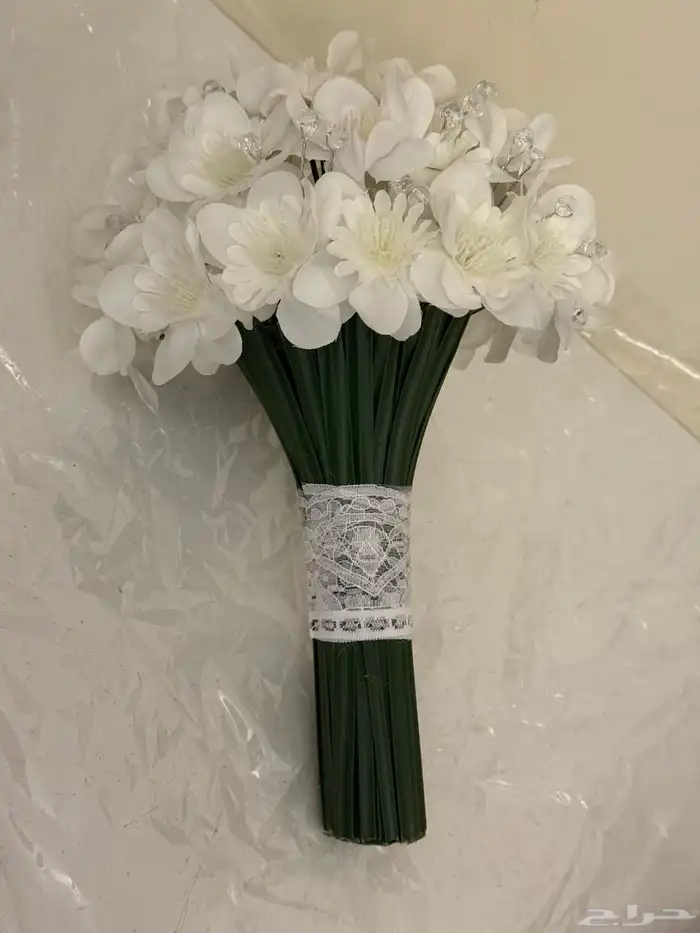 مسكات ورد صناعي للبيع 0