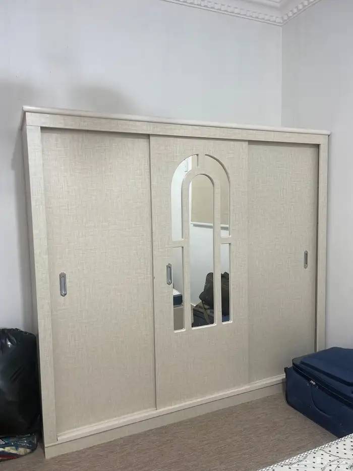 غرفه نوم كامله للبيع نضيف وجديد علا الشرط 0