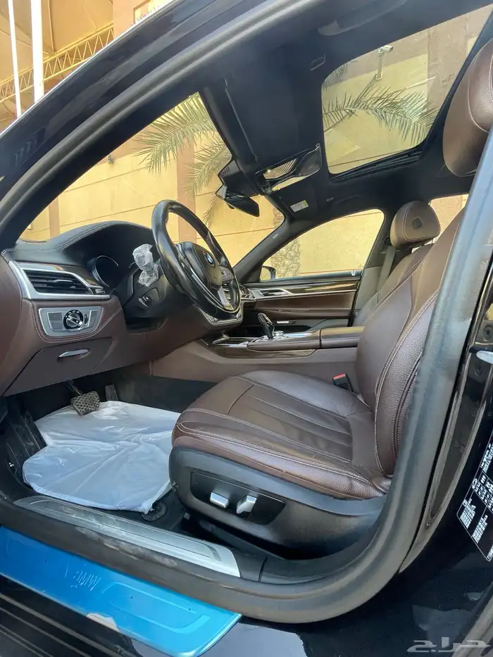 بي ام دبليو ( 2018 ) 740Li لارج فل كامل نظيف 11