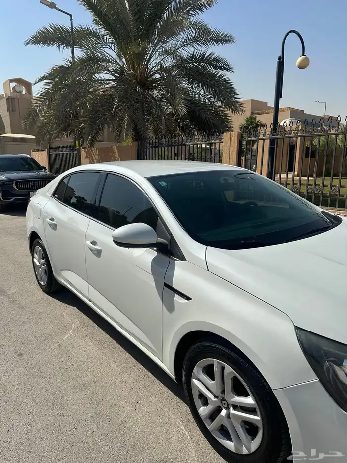 رينو ميقان 2020 4
