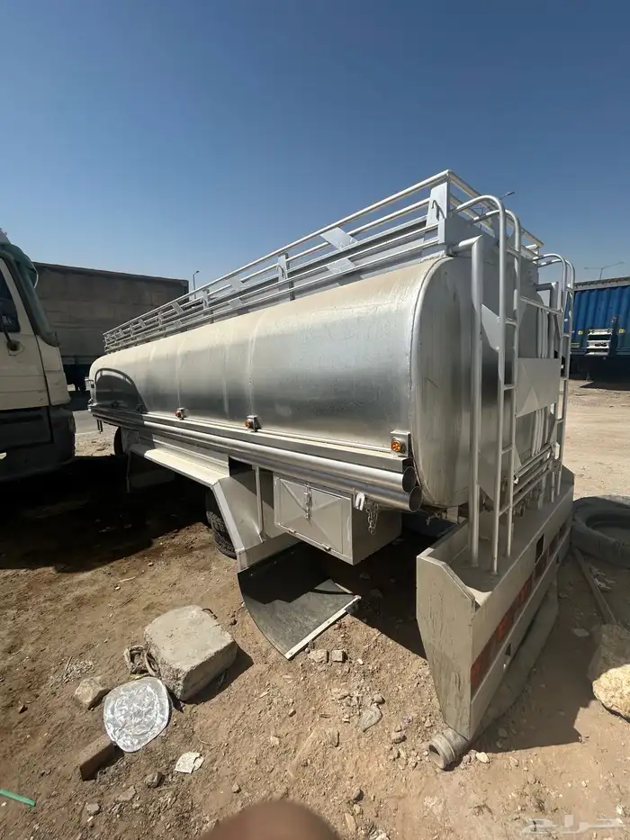 للبيع تانكي سقس اكترس جديد 18 طن 2