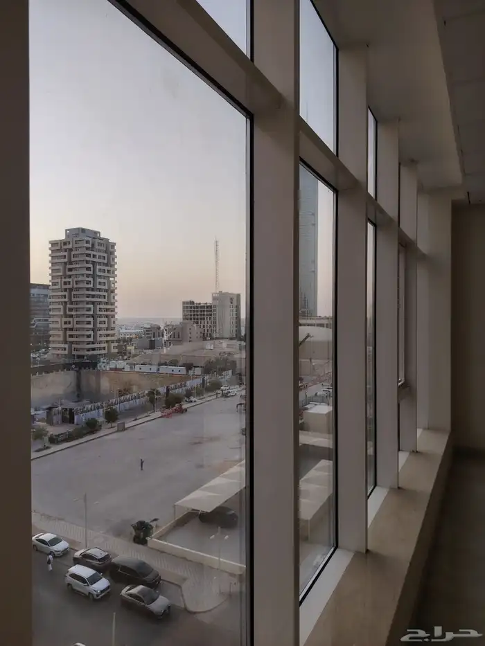 مكاتب ادارية برج فلك حي الصحافة العليا العاممساحات تبدا 68م 12