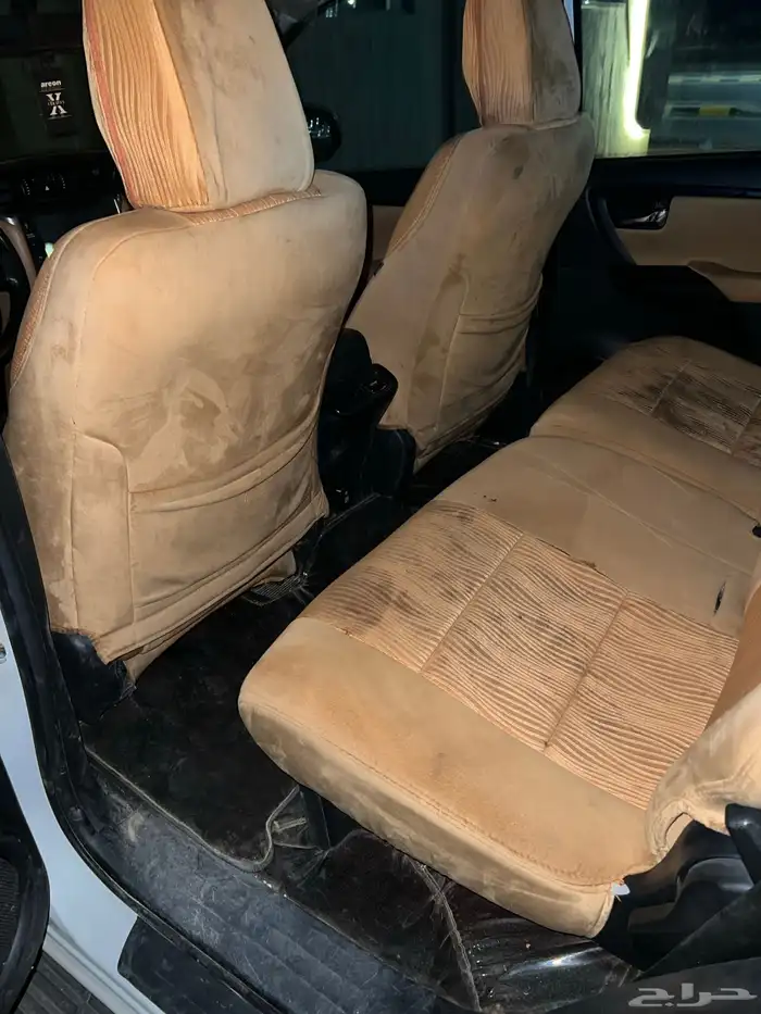 للبيع فورتشنر ديزل موديل 2023 2