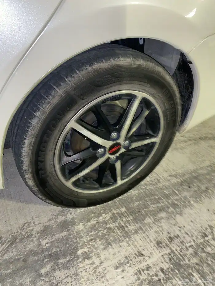 للبيع جنوط يارس 3