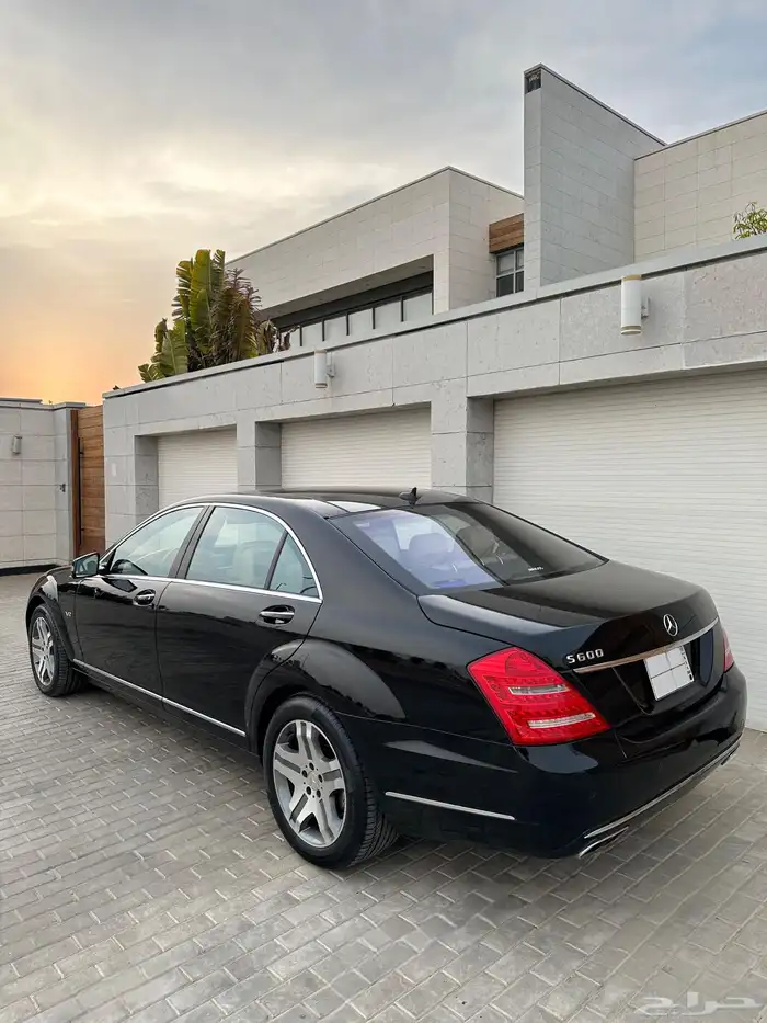 مرسيدس S600 2012 نظيف جدا 6