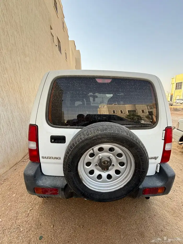 سزوكي 2011 0
