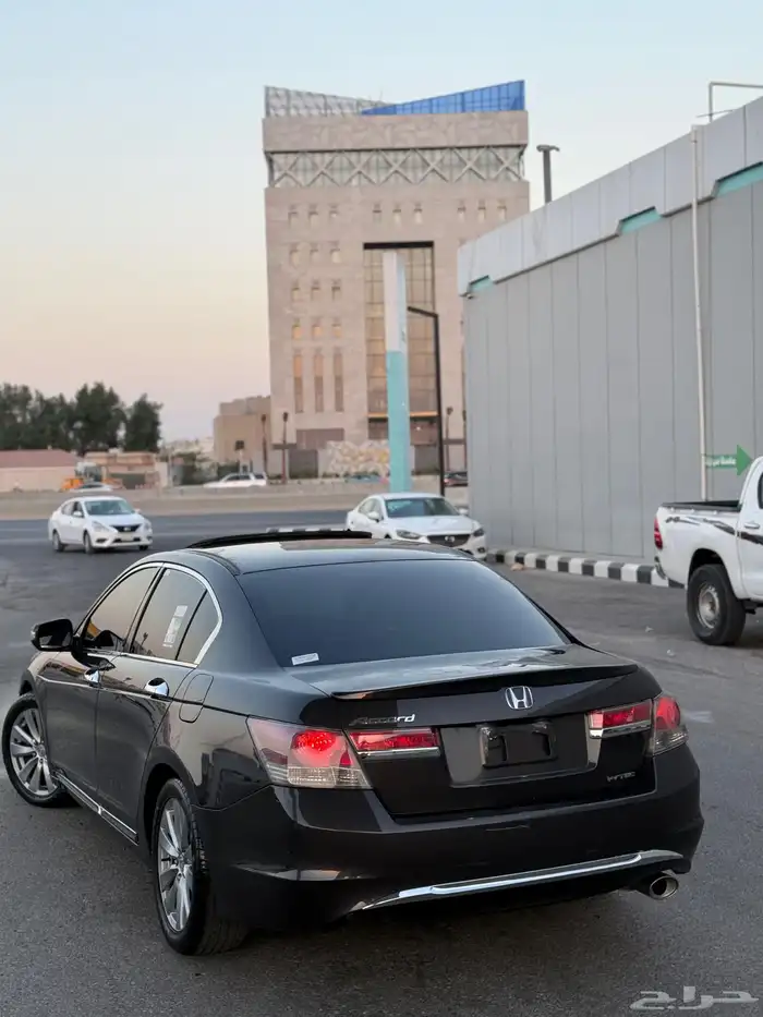 هوندا اكورد 2011 7