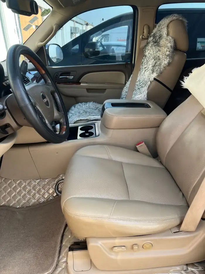 يوكن 2011 GMC قصير SLT فل كامل بدون دبل سعودي 22
