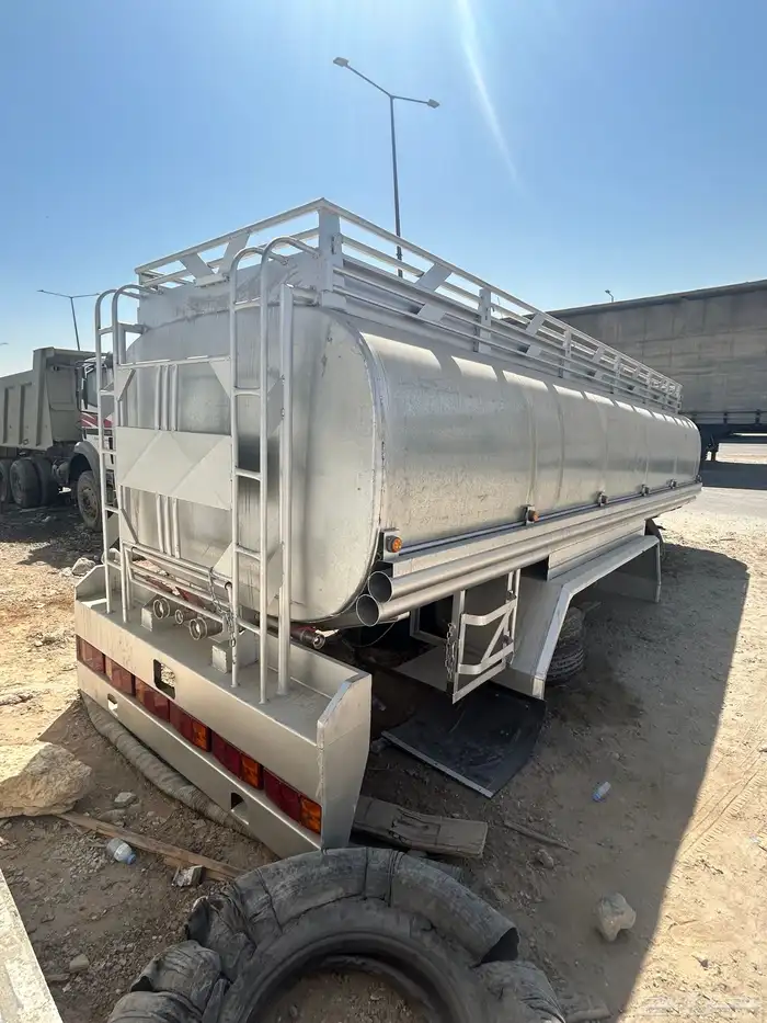 للبيع تانكي سقس اكترس جديد 18 طن 3