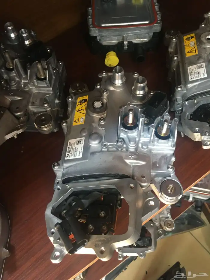 قطع غيار مستورد مرسيدس بجميع فئاتها مع الضمان 45