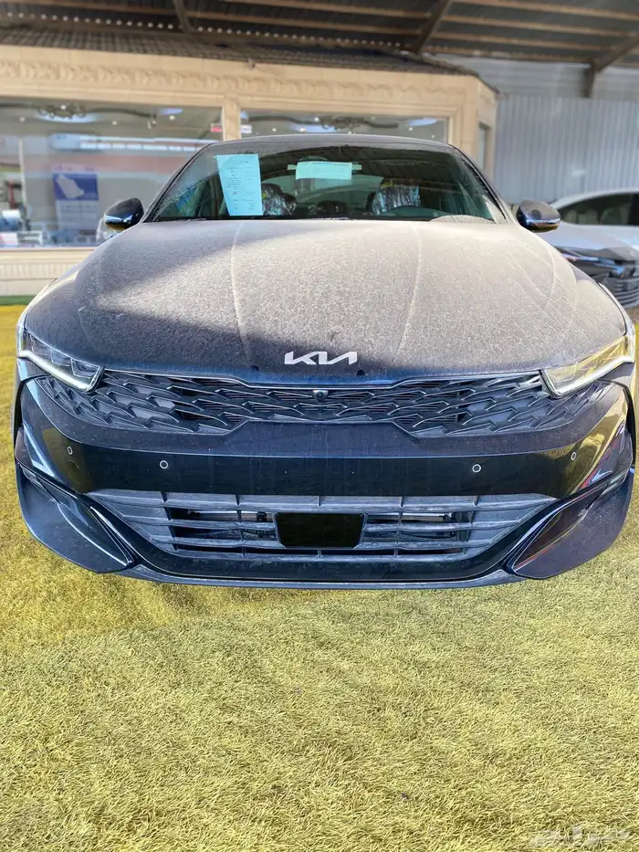 كيا K5 2023 فل كامل لد خلفي متصل وسقف بانوراما 4
