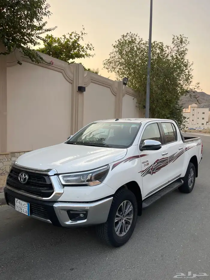 هايلوكس 2024 ديزل 2800 cc شبه الجديد 0