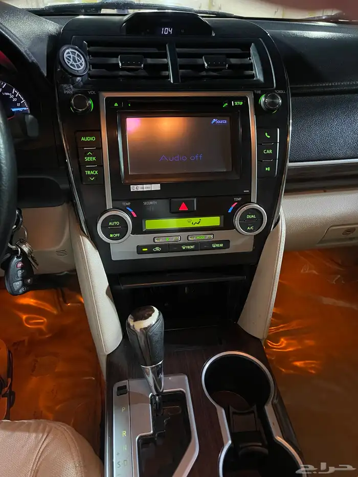 للبيع كامري 14 وكاله بودي وشرط قسر مكينه السوم37 3