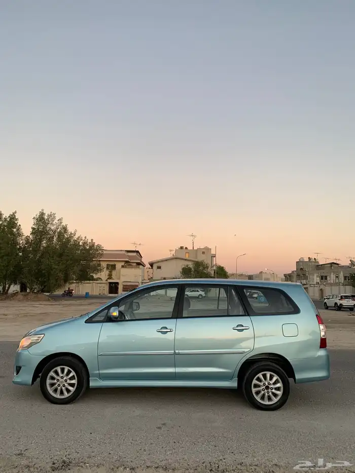 تيوتا انوفا 2013 3