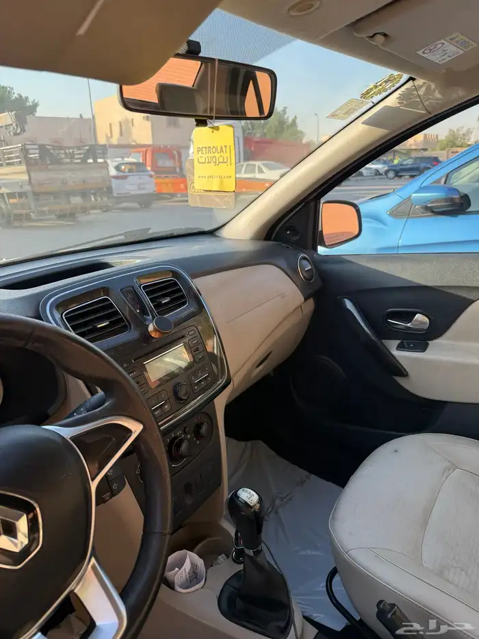 سيارة من نوع RENAULT - SYMBOL 2017 8