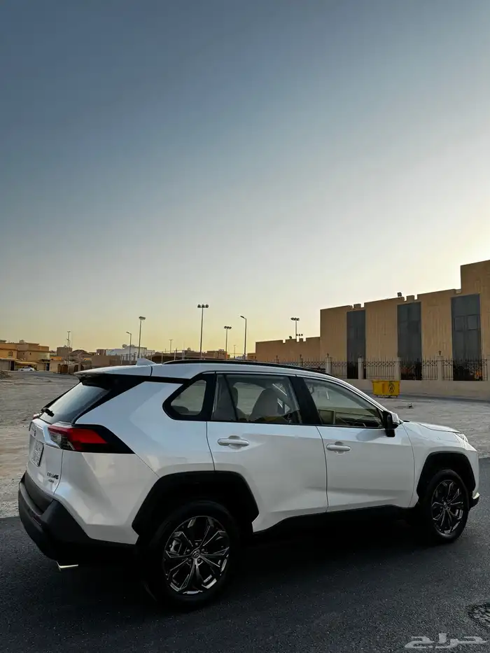 راف فور 2023 فل كامل سعودي 15