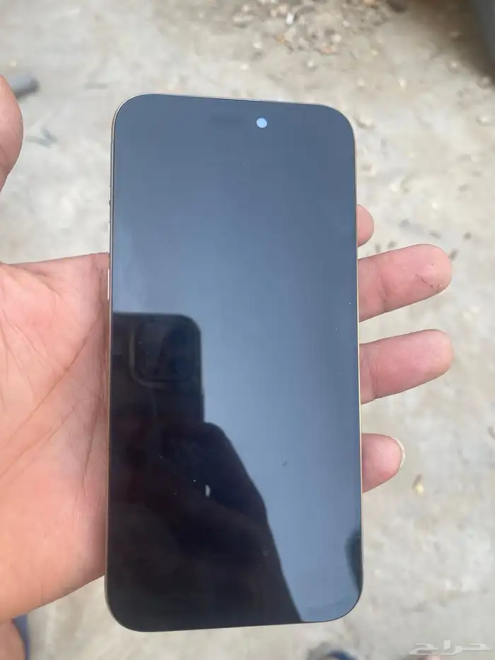 ايفون 15 برو ماكس 1