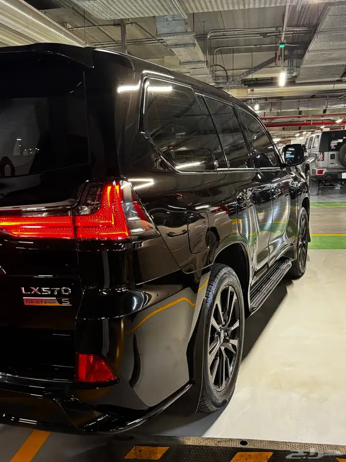 لكزس بلاك ادشن 2020 6