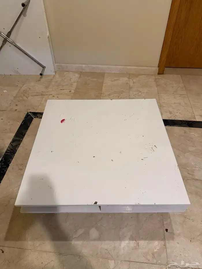 طاولتين و غساله 1