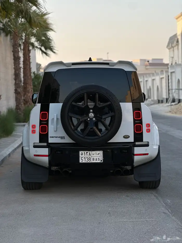 ديفندر HSE 2021 اوربن 10