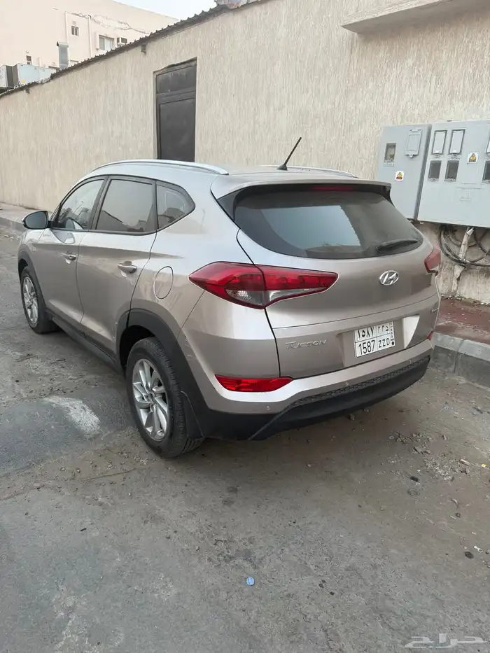 توسان 2018 0