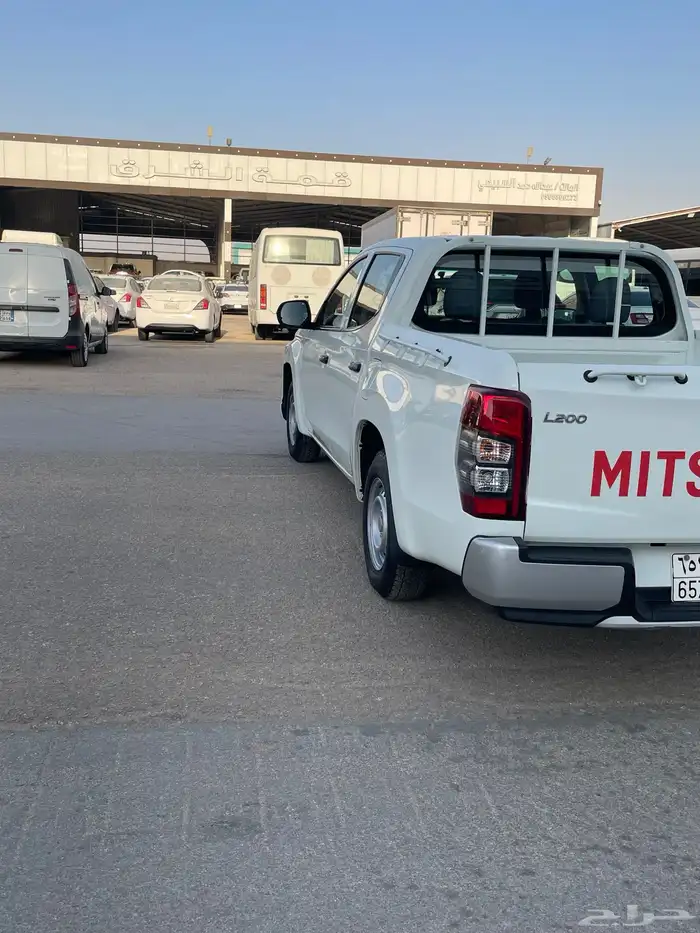 مستبيشي L200 2022 6