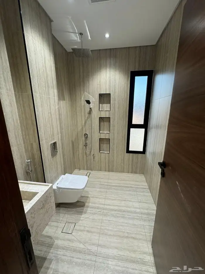 فيلا مستقله للبيع الطايف حي جبره منفصله مساحه 401 م 12