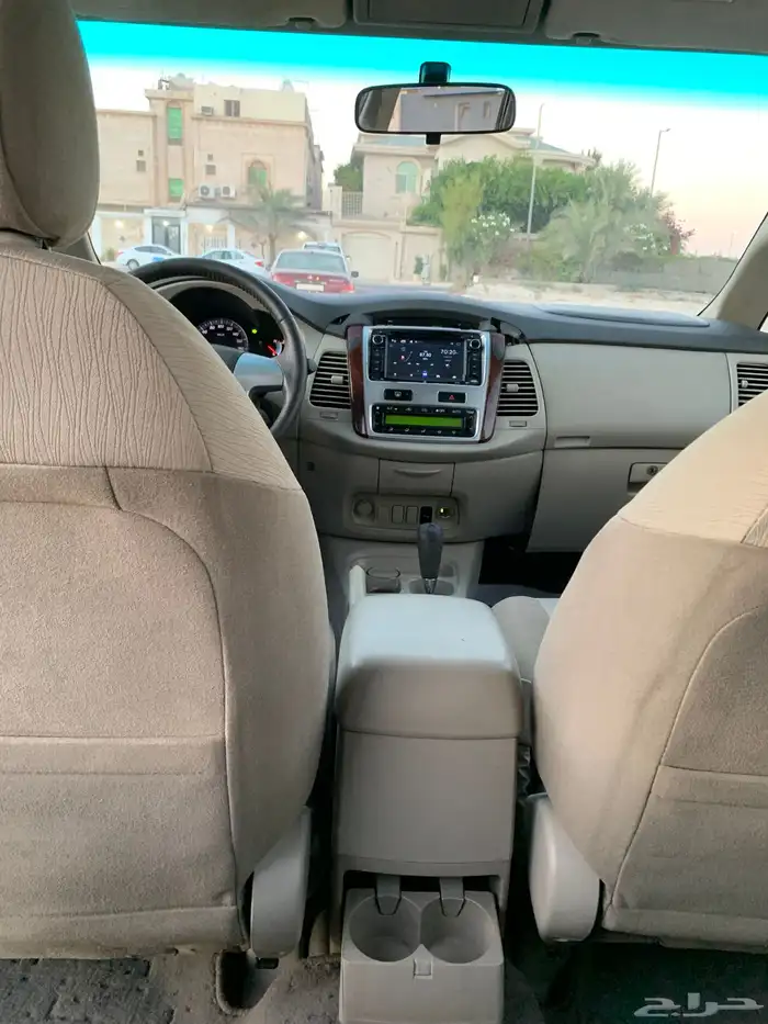 تيوتا انوفا 2013 10