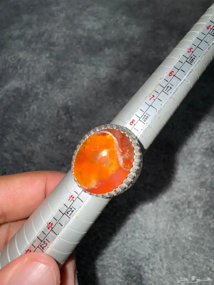 خاتم عقيق يماني احمر شجري مزعفر 5