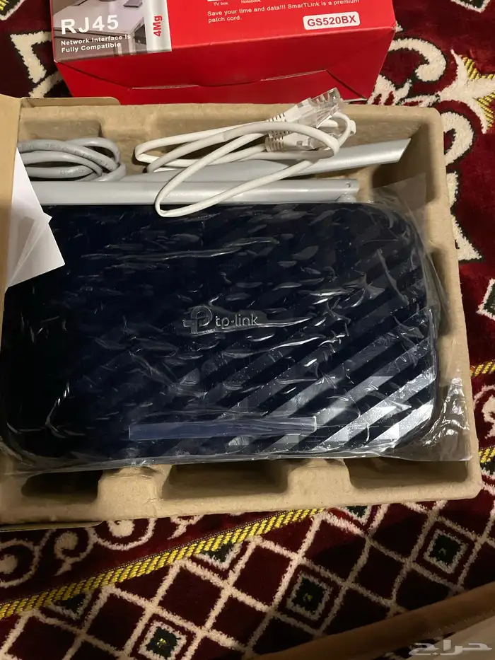 مقوي انترنت جديد غير مستخدم وسلك 20متر 0
