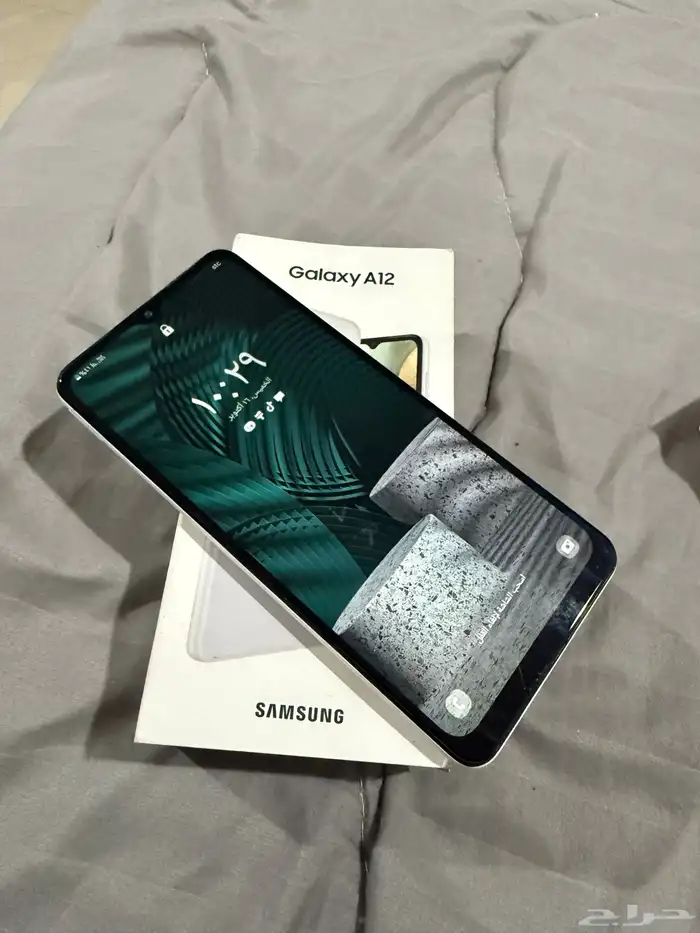 جلكسي a12 1