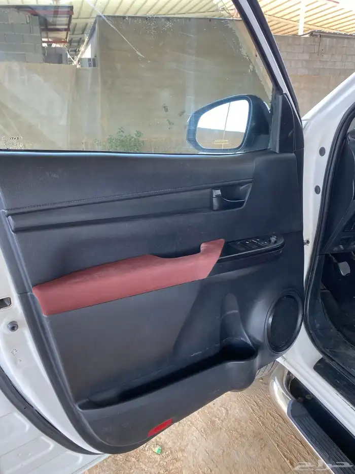 للبيع هايلوكس 22 ديزل 4