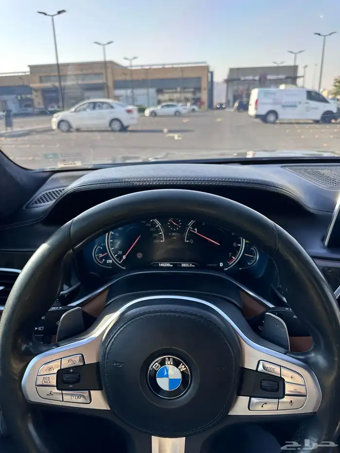 BMW بي ام دبليو 2018 فل كامل 730 8