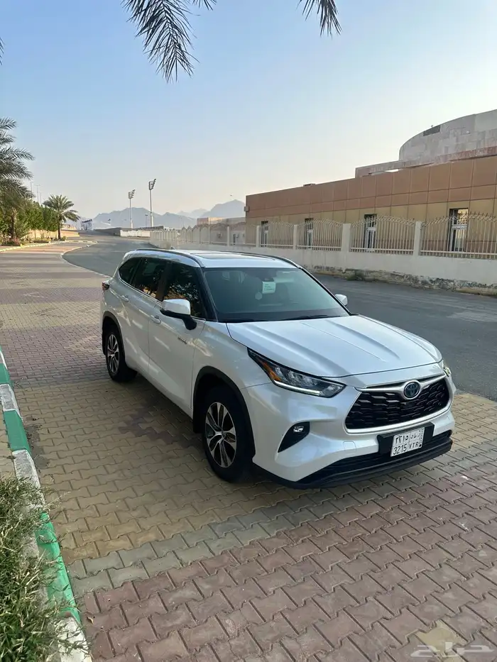 هايلاندر 2023 GLE 4