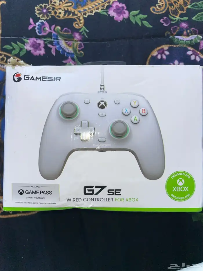 وحده تحكم اكس بوك (x-box) جديده ما تسخدمت 1