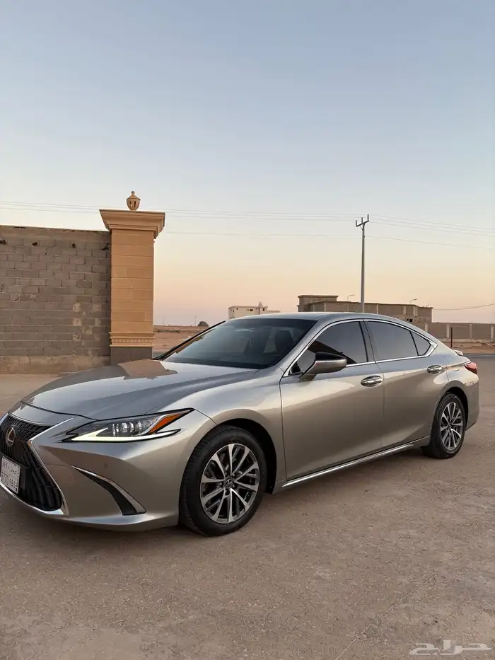 لكزس 350 ES 20