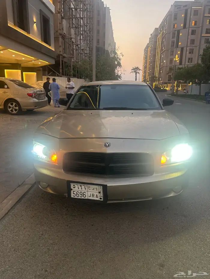 دودج تشارجر 2008 5