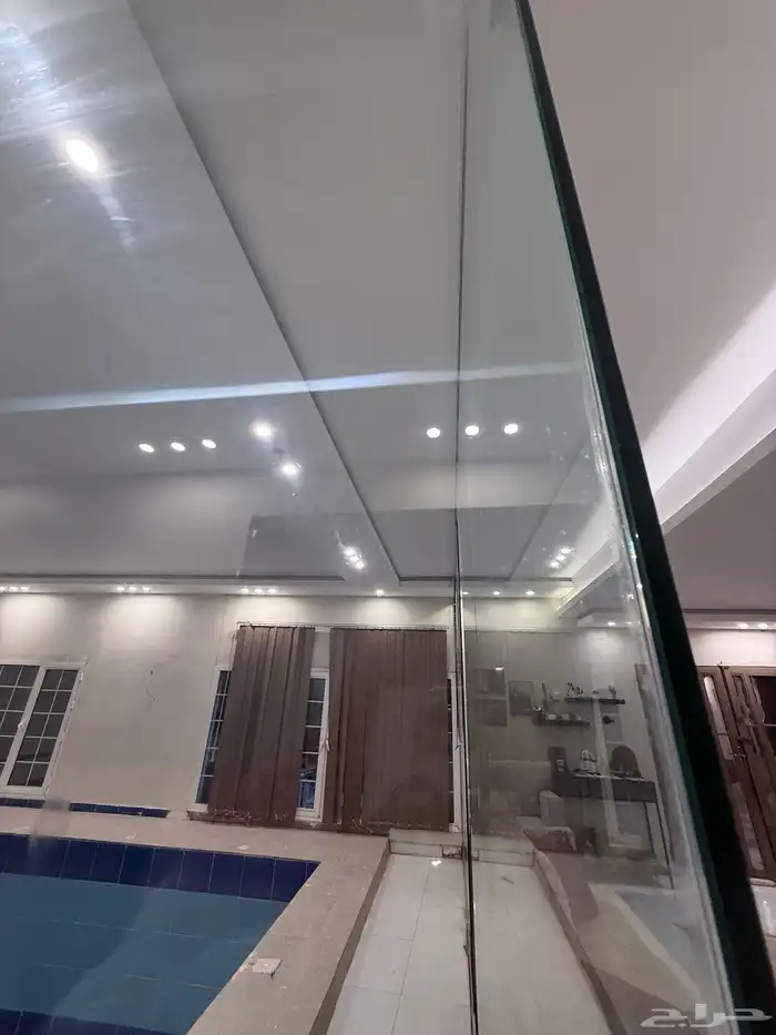 زجاج سكربت سادة 12 ملم 2