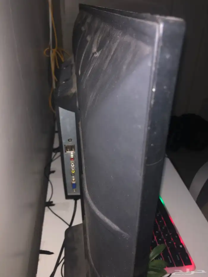 شاشه تلفيزيون nIKAl بحاله ممتازه صالحه 30بوصه تقريبا 1