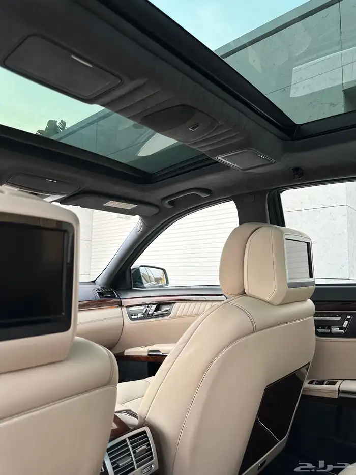 مرسيدس S600 2012 نظيف جدا 14