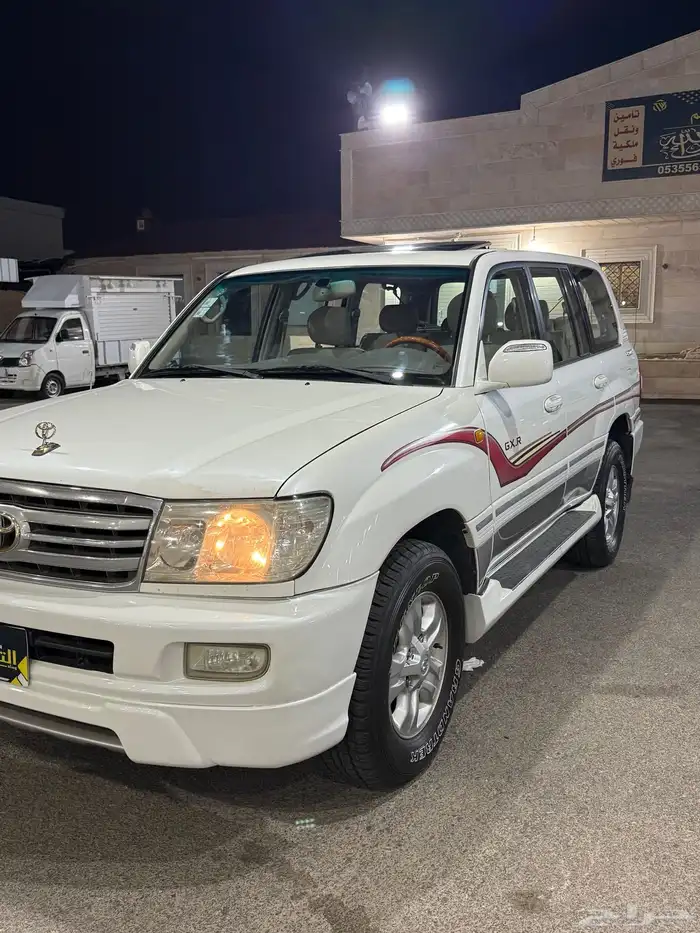 للبيع تويوتا لاندكروزر 2007 GXR2 2