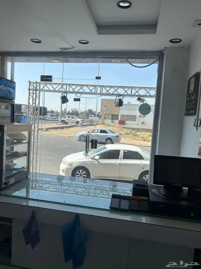 محل باغراضة لتقبيل او البيع 6