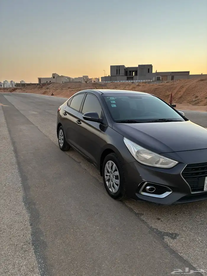 للبيع اكسنت موديل 2020 فحص استماره ساري والحد 32 الف 5