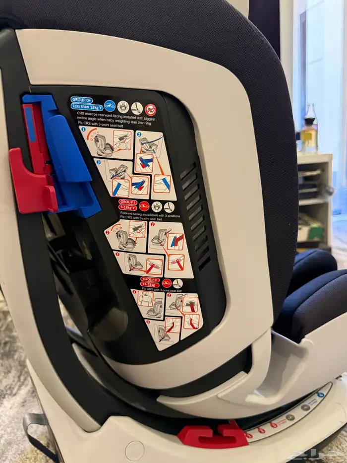 كرسي أطفال ماركة شيكو جديد 4