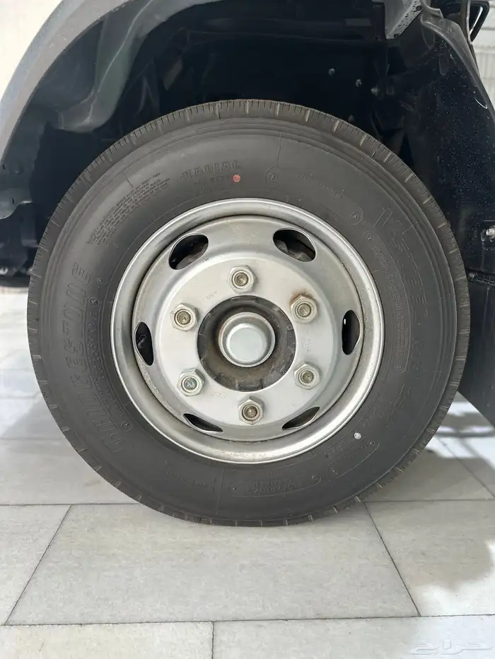 دينا ايسوزو 6 طن NQR75L شاسيه قصير 5.67م -2025 9